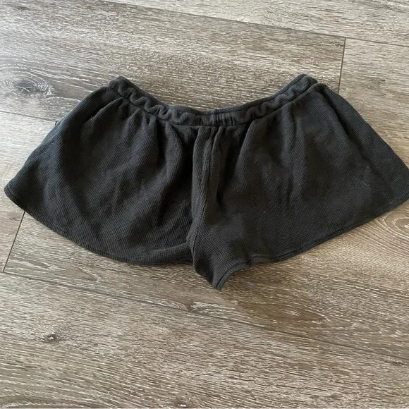 Brandy Melville Summer Thermal Shorts Waffle Knit Washed Grey Black O/S - Picture 5 of 7